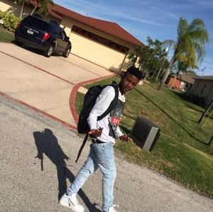 Meet your Posher, Devon